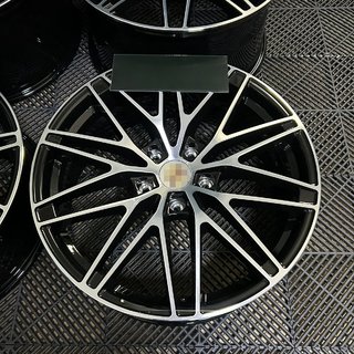 Geschmiedete OEM Felgen R20 (4 Stk) Foto 2