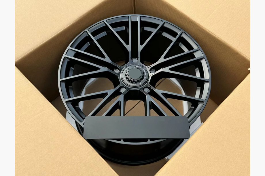 Porsche Panamera 2023– Geschmiedete Felgen OEM R21 V7 (4 Stk) Foto 4