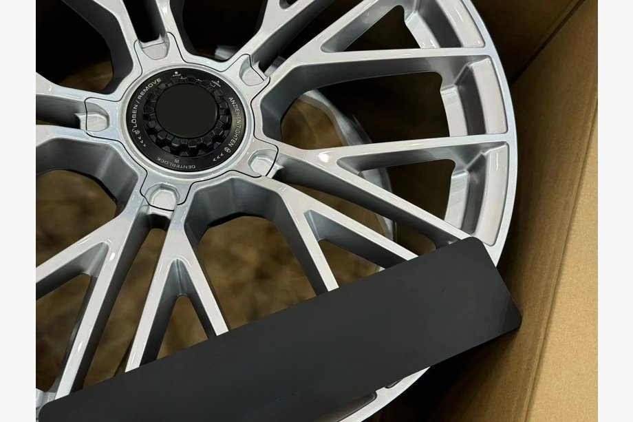 Porsche Panamera 2023– Geschmiedete OEM R21 V8 Felgen (4 Stk) Foto 7