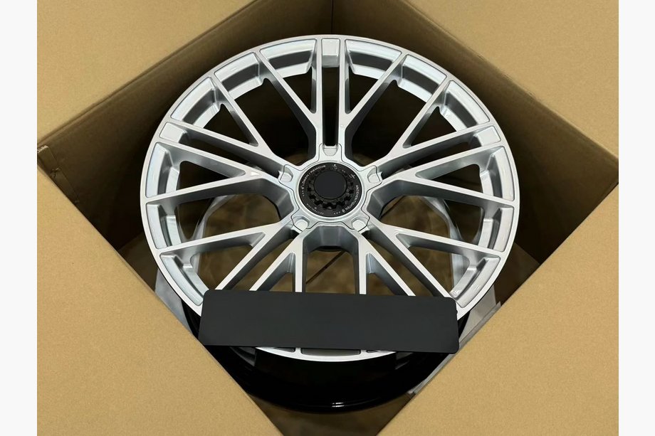 Porsche Panamera 2023– Geschmiedete OEM R21 V8 Felgen (4 Stk) Foto 2