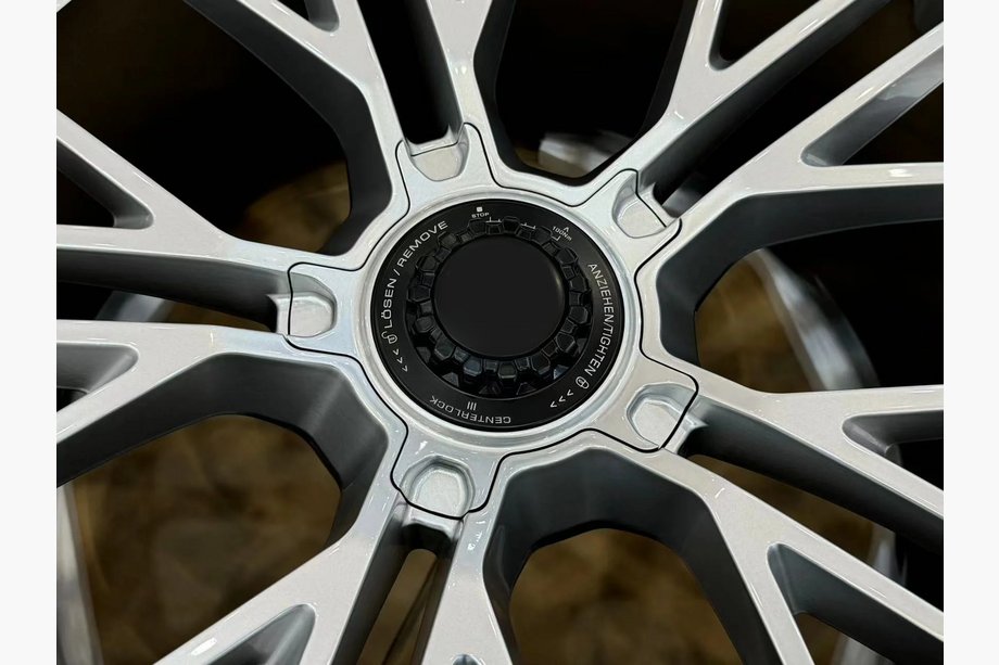 Porsche Panamera 2023– Geschmiedete OEM R21 V8 Felgen (4 Stk) Foto 6