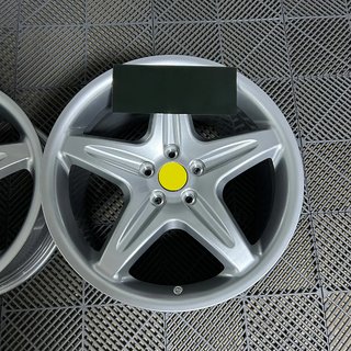 Geschmiedete OEM R18 Felgen (4 Stk) Foto 1