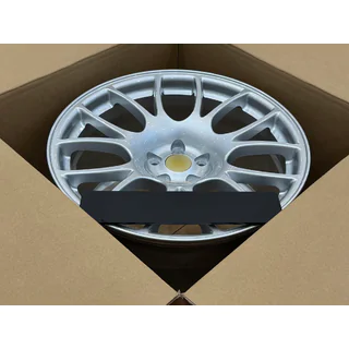 Geschmiedete OEM Felgen R19 V2 (4 Stk) Foto 4
