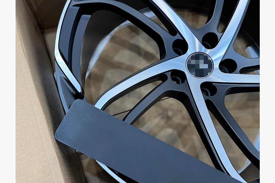 McLaren Artura Geschmiedete OEM Felgen R20 R21 (4 Stk) Foto 11