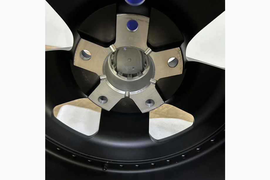 Porsche 911 (964/965) 1989–1993 Geschmiedete OEM R18 Felgen (4 Stk) Foto 5
