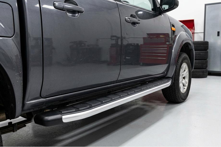 Mazda BT-50 2007-2012 Seitenschweller Fullmond (2 Stk, Alu) Image