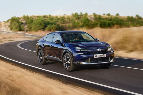 Citroen C4 X 2024 Test: Stilvoller Crossover-Fastback mit Komfort Foto 1