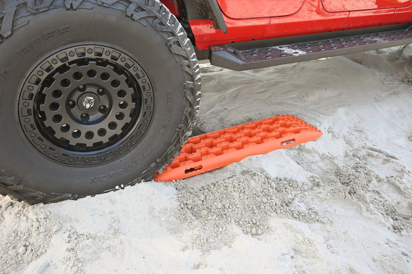 Was sind Sandbleche fürs Auto und wie werden sie verwendet? Foto 2