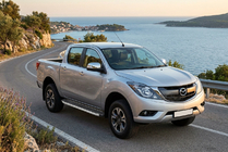 Mazda BT-50 2012- Seitenschweller Fullmond (2 Stk, Alu) Foto 1