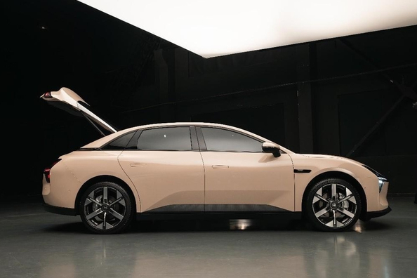 Was ist ein Liftback-Auto: Vorteile und Nachteile Foto 3