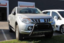 Mitsubishi L200 2015-2024 Frontbügel WT003 Schwarz Edelstahl Foto 4