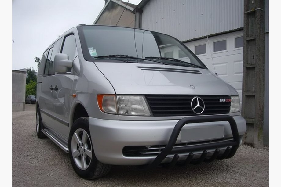 Mercedes Vito W638 1996-2003 Frontschutzbügel WT003 Schwarz (Edelstahl) Foto 1