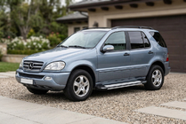 Mercedes ML W163 1997-2005 Trittbretter Rainbow (2 Stk., Aluminium) Foto 1