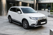 Mitsubishi Outlander 2012-2021 Seitenschweller RedLine V1 (2 Stk., Aluminium) Foto 1