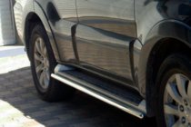 Mitsubishi Pajero Wagon IV 2006-2021 Seitliche Rohre (2 Stk., Edelstahl) Foto 1