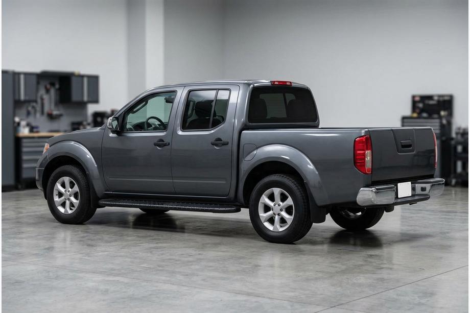 Nissan Navara 2006-2015 Seitenschweller Bosphorus Black (2 Stk., Aluminium) Image