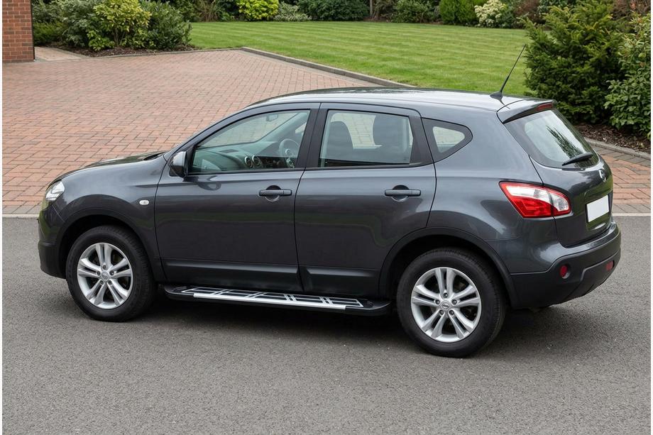 Nissan Qashqai 2010-2014 Seitenschweller Sunrise (2 Stk., Aluminium) Foto 1