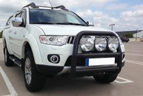 Mitsubishi L200 2006-2015 Frontbügel WT018 Schwarz (Edelstahl) Foto 1