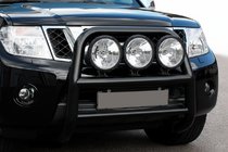 Nissan Navara 2006-2015 Frontbügel WT018 Schwarz (Edelstahl) Foto 1