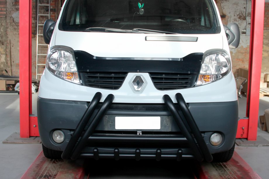 Nissan Primastar 2002-2014 Frontbügel F1-01 Schwarz (Edelstahl) Image