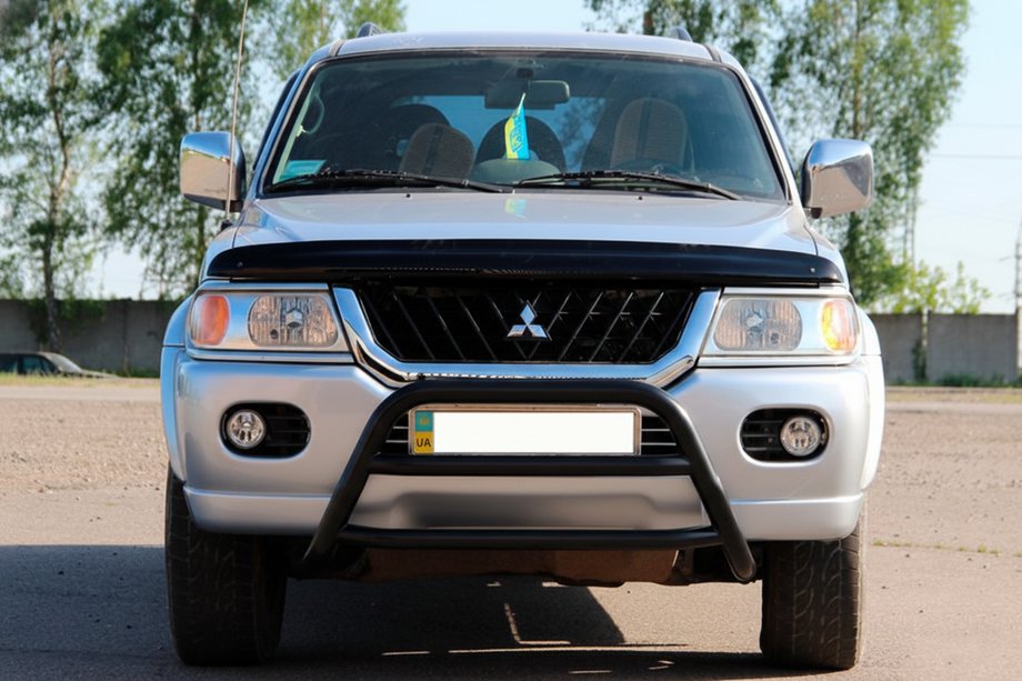 Mitsubishi Pajero Sport 1996-2007 Frontbügel WT022 Schwarz (Edelstahl) Foto 1