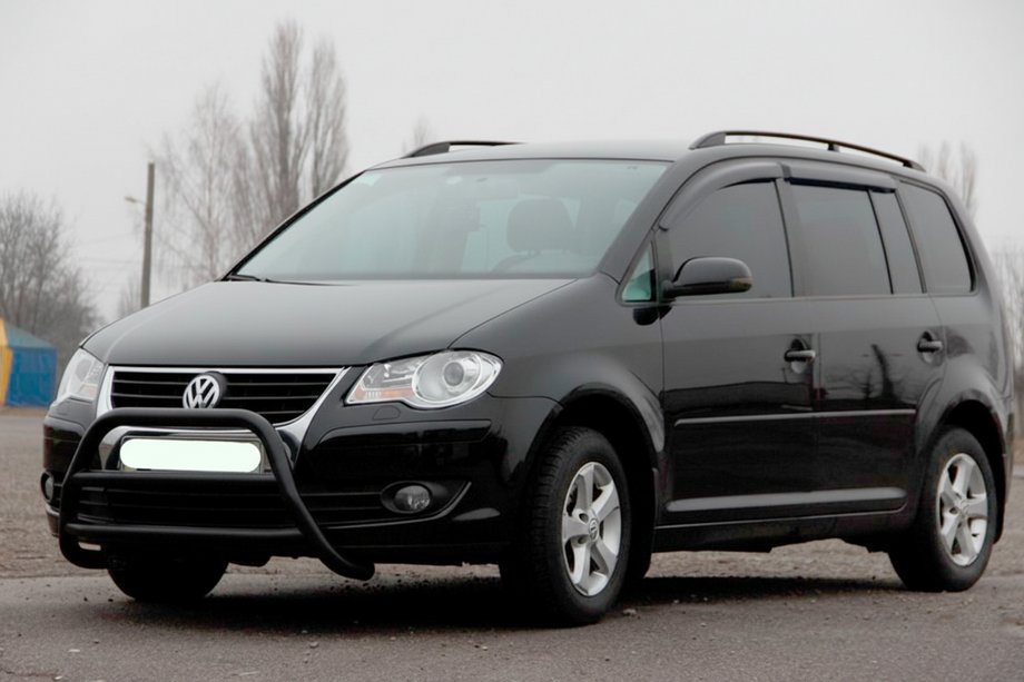 Volkswagen Touran 2003-2010 Frontbügel WT022 Schwarz (Edelstahl) Image