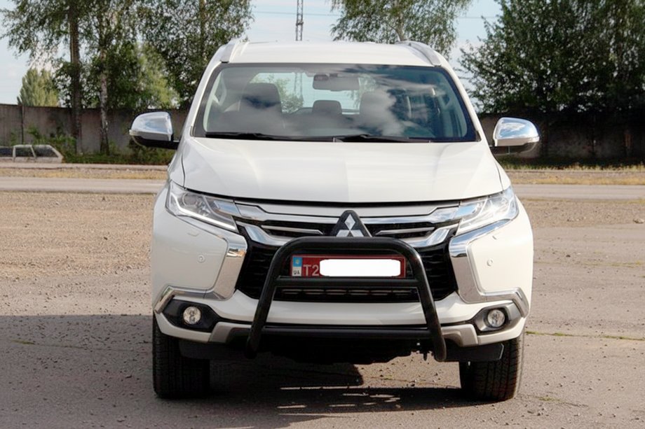 Mitsubishi Pajero Sport 2015- Frontbügel WT022 Schwarz (Edelstahl) Foto 1