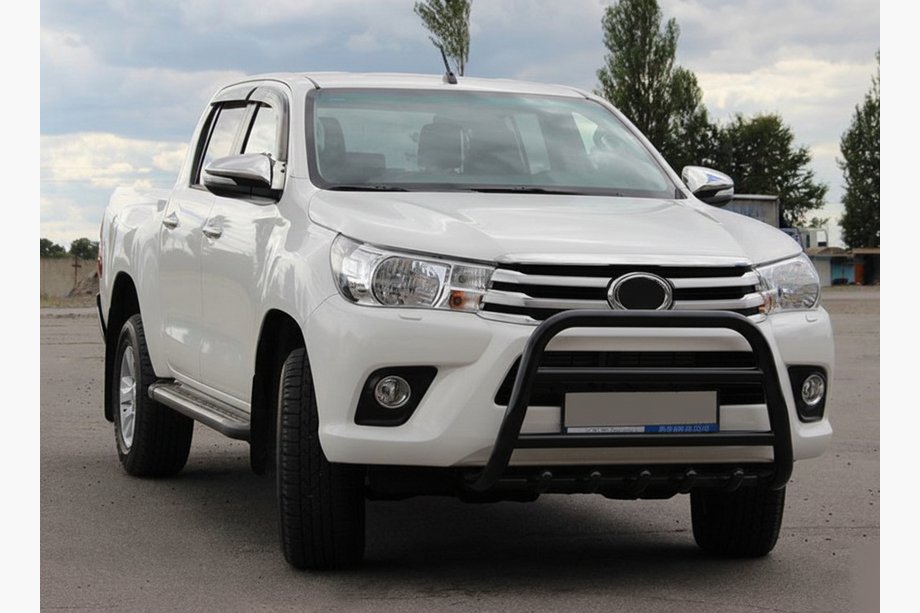 Toyota Hilux 2015- Frontschutz WT010 Schwarz (Edelstahl) Foto 1