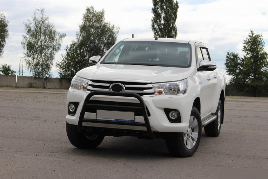 Toyota Hilux 2015- Frontschutz WT010 Schwarz (Edelstahl) Foto 3