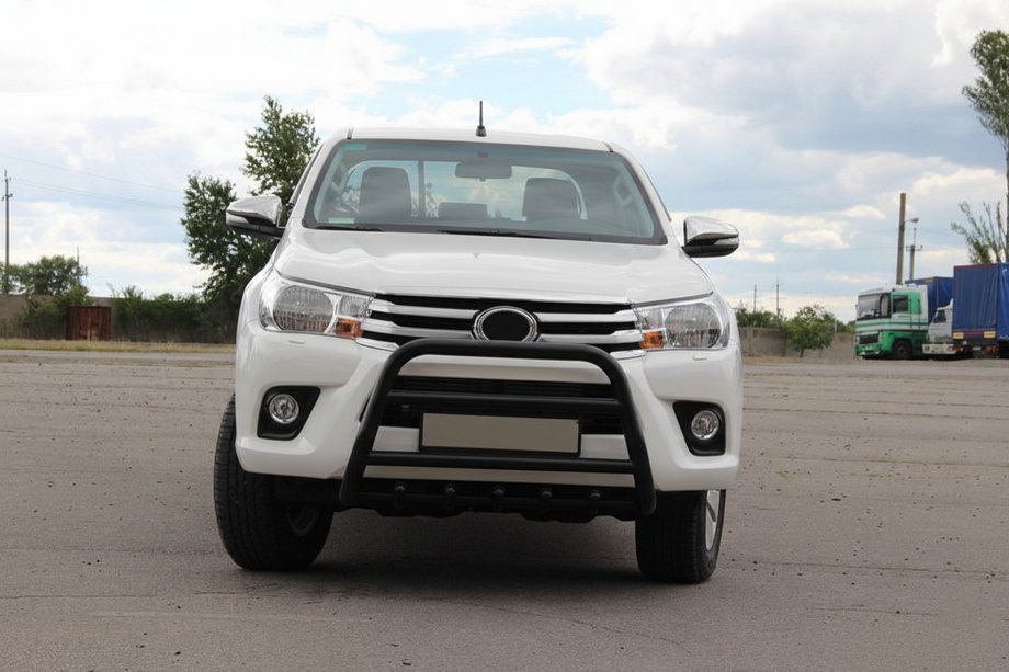 Toyota Hilux 2015- Frontschutz WT010 Schwarz (Edelstahl) Foto 2