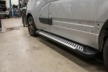 Renault Master 2011-2023 Seitenschweller Line (2 Stk., Aluminium) Foto 1