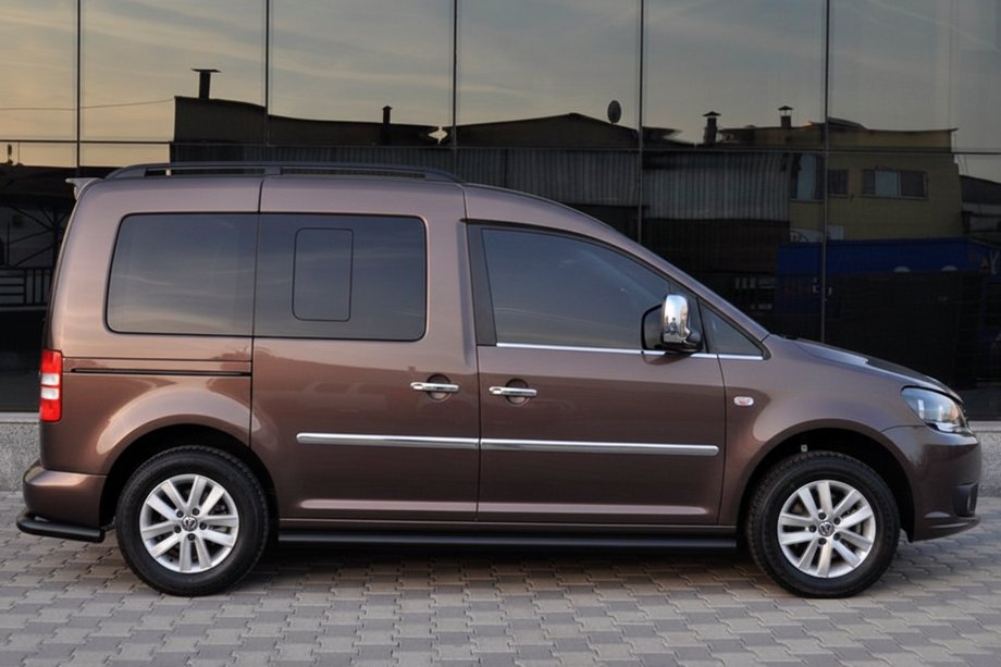 Volkswagen Caddy 2020- Seitenschutzrohre BB001 Schwarz (2 Stk., Edelstahl) Foto 10