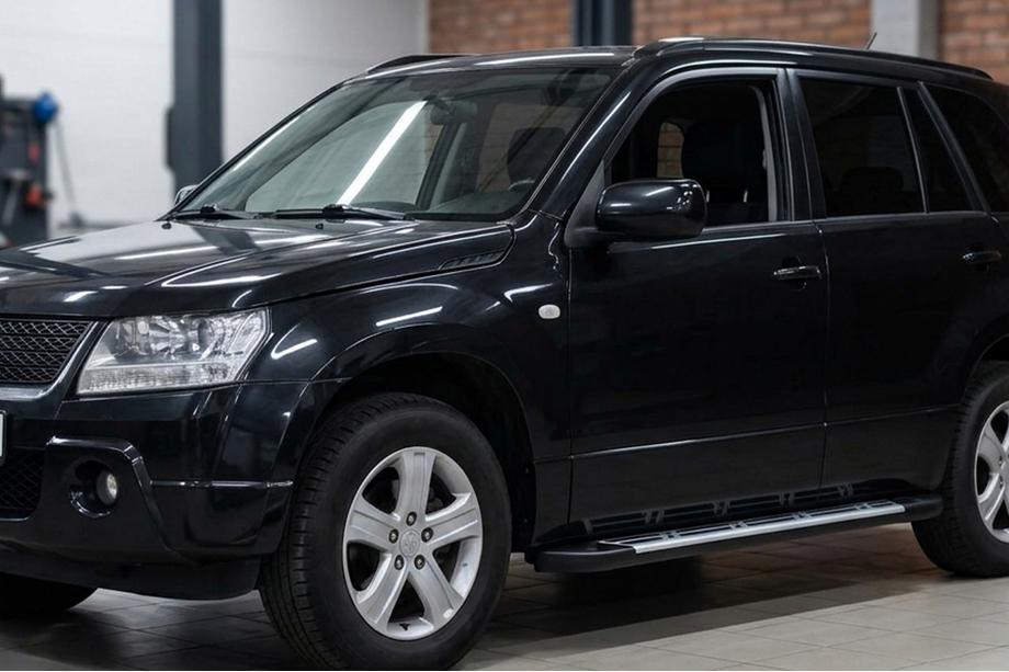 Suzuki Grand Vitara 2005-2017 Seitenschweller Sunrise (2 Stk., Aluminium) Image