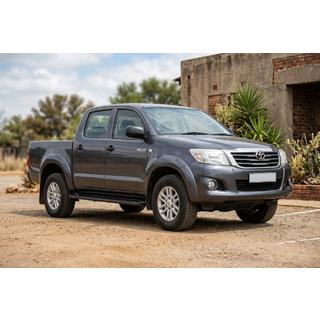 Trittbretter Allmond Black (2 Stk., Aluminium) Toyota Hilux 2006-2015 Foto 1