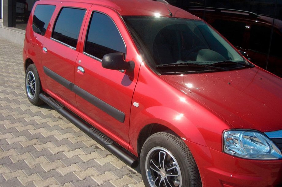 Dacia Logan MCV 2004-2014 Seitenschutzrohre Black (2 Stk., Edelstahl) Image