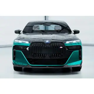 LRT-Design Carbon Bodykit (für M760, M-Sport und i7 M70) Foto 1