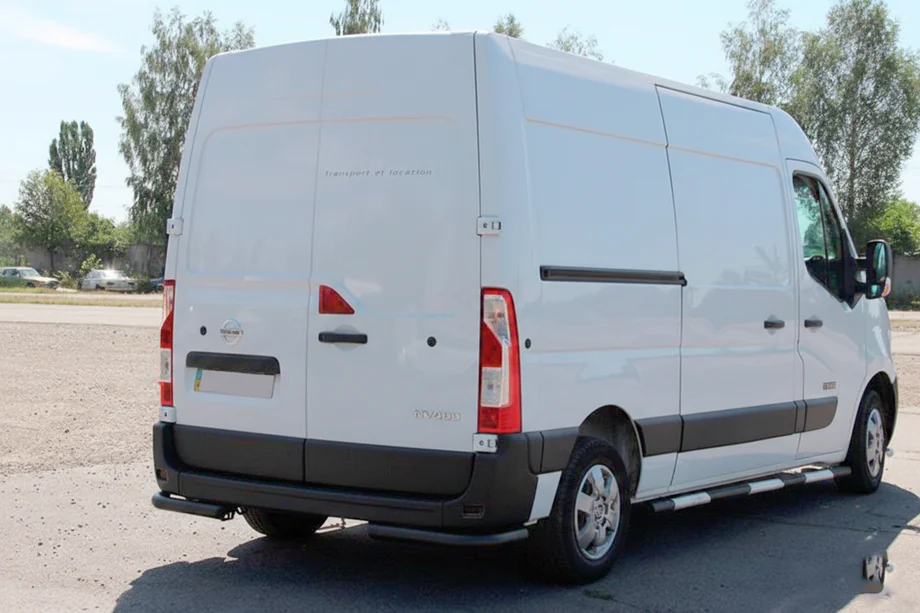 Renault Master 2011-2023 Hintere Eckschutzrohre AK003 Schwarz (2 Stk., Edelstahl) Foto 6