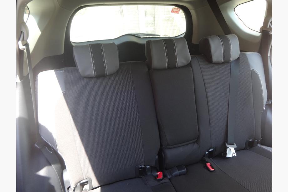 Toyota Rav 4 2013-2018 Autositzbezüge (Kunstleder↗Stoff, Premium) Foto 28