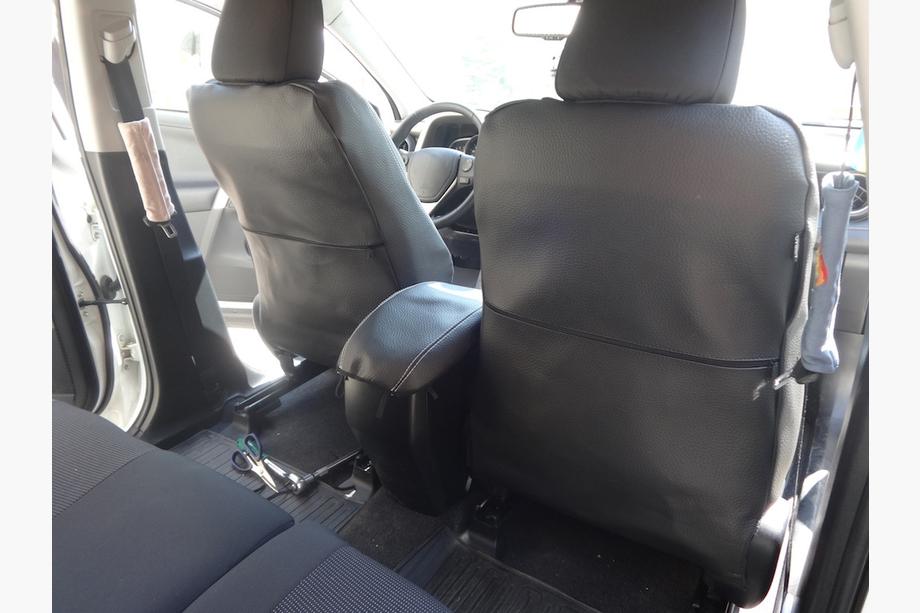 Toyota Rav 4 2013-2018 Autositzbezüge (Kunstleder↗Stoff, Premium) Foto 29