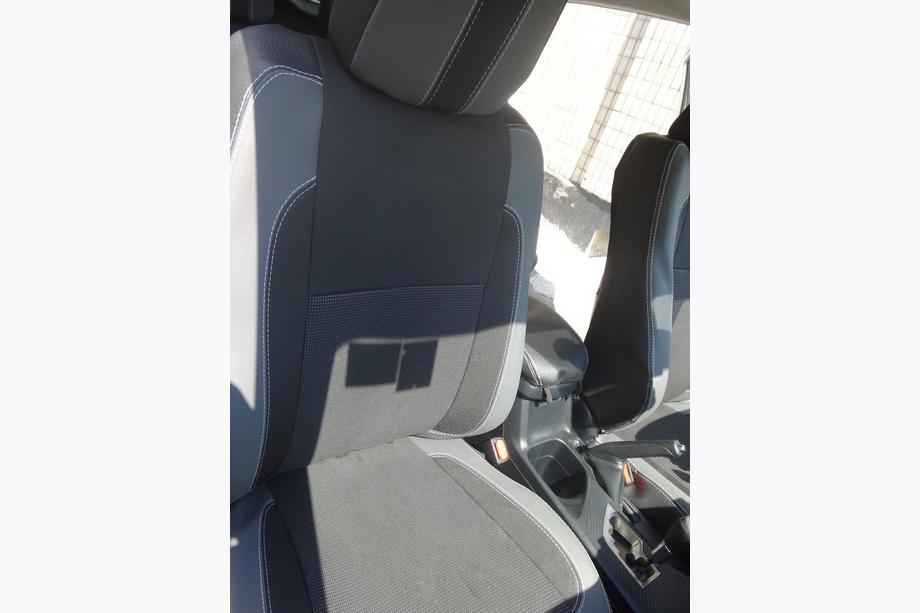 Toyota Rav 4 2013-2018 Autositzbezüge (Kunstleder↗Stoff, Premium) Foto 30
