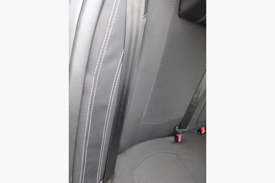 Volkswagen Passat B5 1997-2005 Autositzbezüge (Kunstleder↗Stoff, Premium) Foto 7