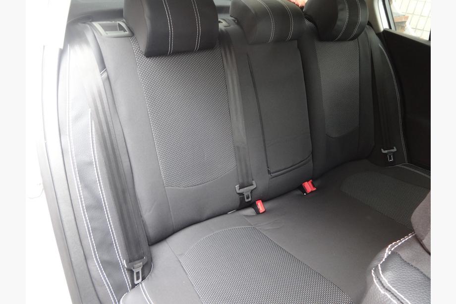 Volkswagen Passat B5 1997-2005 Autositzbezüge (Kunstleder↗Stoff, Premium) Foto 10