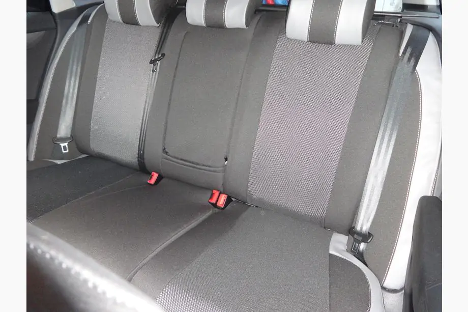 Volkswagen Passat B7 2012-2015 Autositzbezüge (Kunstleder↗Stoff, Premium) Foto 4