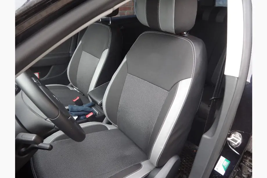 Volkswagen Passat B7 2012-2015 Autositzbezüge (Kunstleder↗Stoff, Premium) Foto 11
