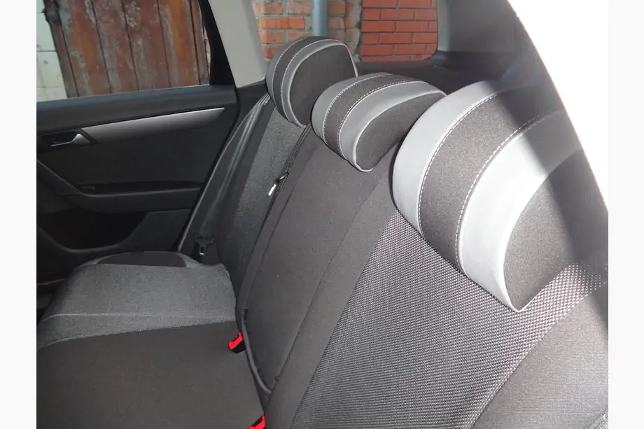 Volkswagen Passat B7 2012-2015 Autositzbezüge (Kunstleder↗Stoff, Premium) Foto 15