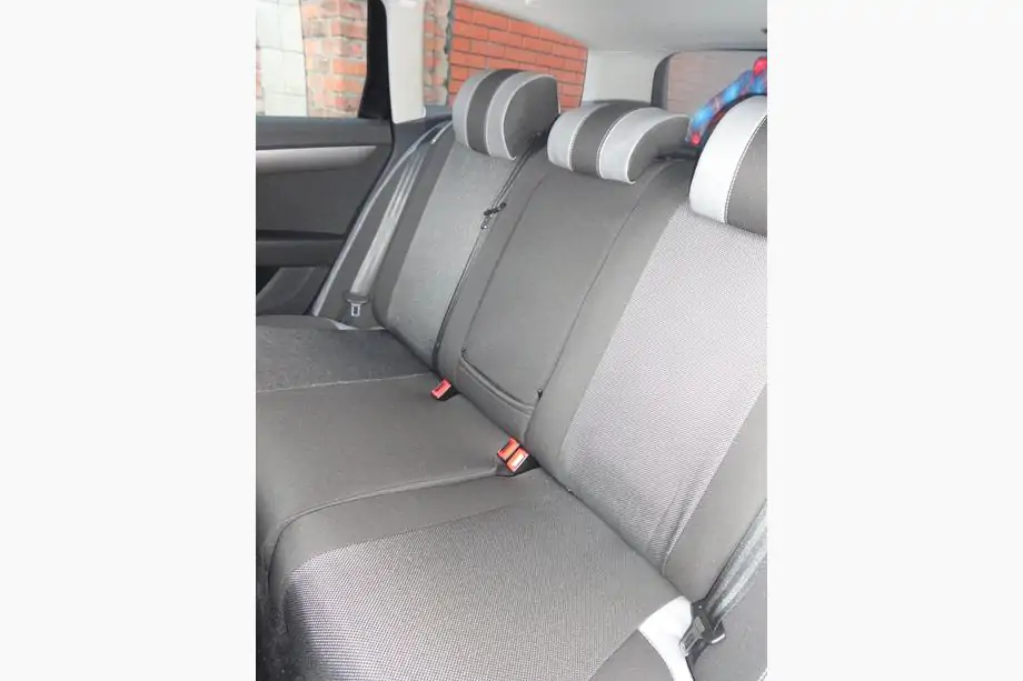 Volkswagen Passat B7 2012-2015 Autositzbezüge (Kunstleder↗Stoff, Premium) Foto 23