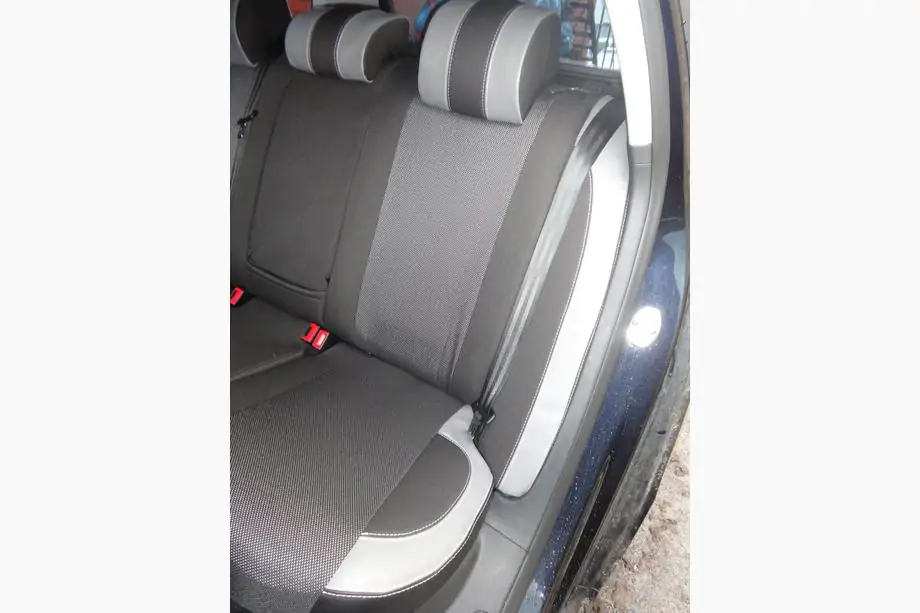 Volkswagen Passat B7 2012-2015 Autositzbezüge (Kunstleder↗Stoff, Premium) Foto 25