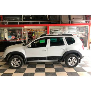 Kotflügelverbreiterungen mit Zierleisten EuroCap (12 Stk., glatt, schwarz matt, ABS) Dacia Duster 2008-2018 Foto 2