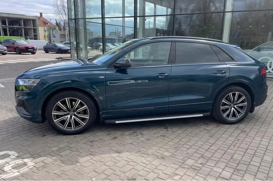 Audi Q8 2018- Seitenschweller Maya V1 (2 Stk., Aluminium) Image