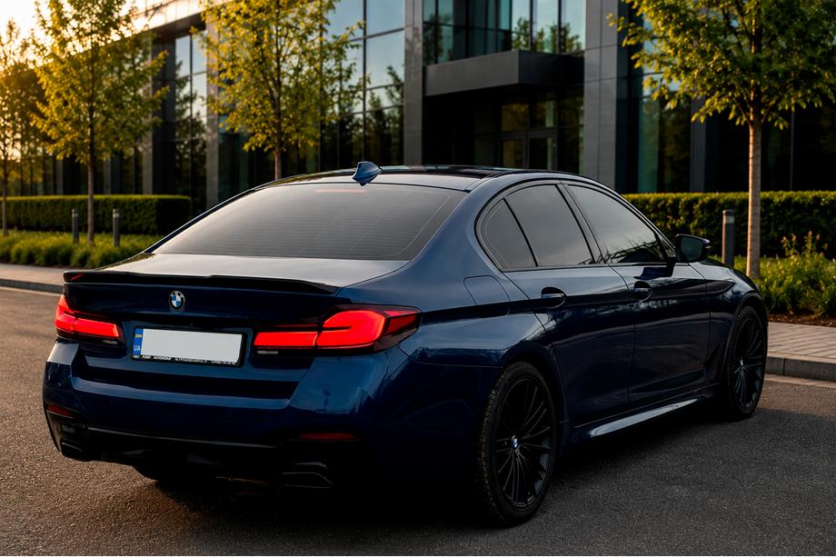 BMW 5er G30/G31 2017–2023 Heckstoßstange M-Sport/M5 (für G30) Image